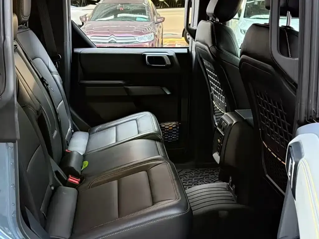 Ford Bronco 2025 из CN, фото 3