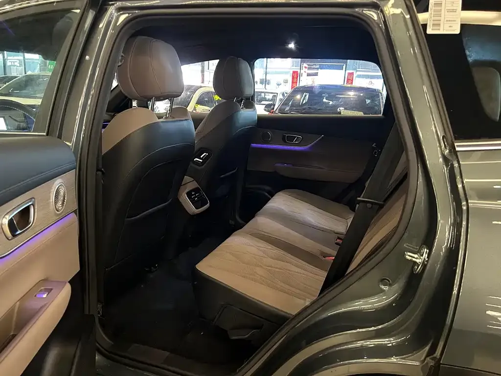 Chery Tiggo 8 PLUS — фото 10