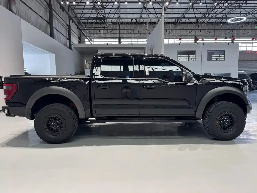 Ford F-150 Raptor — фото 7