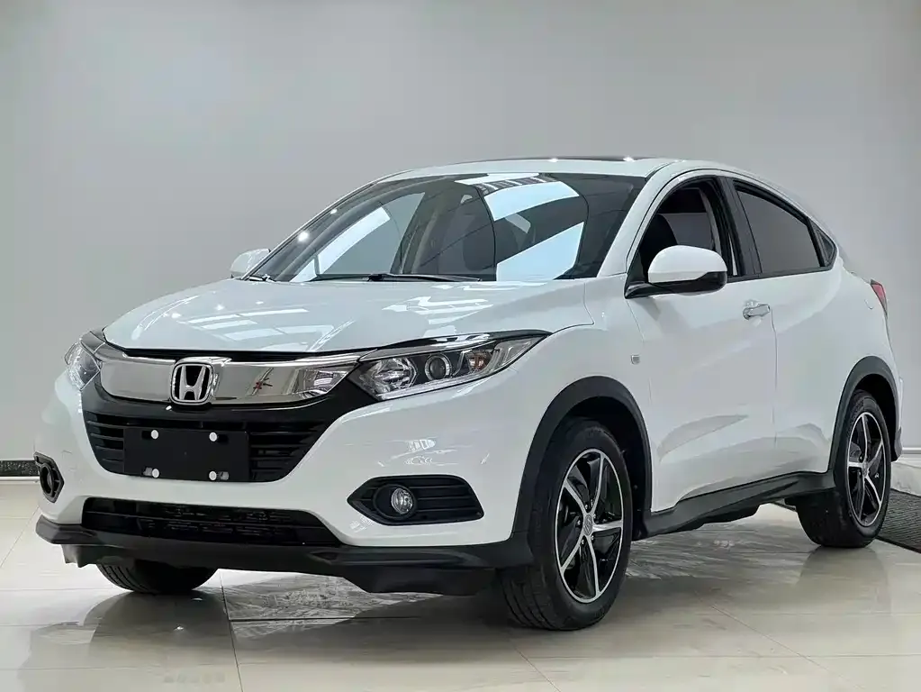 Honda Vezel — фото 1