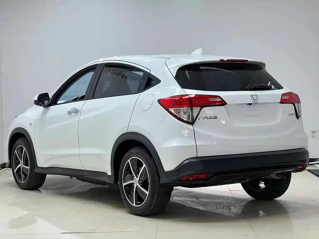 Honda Vezel — фото 2
