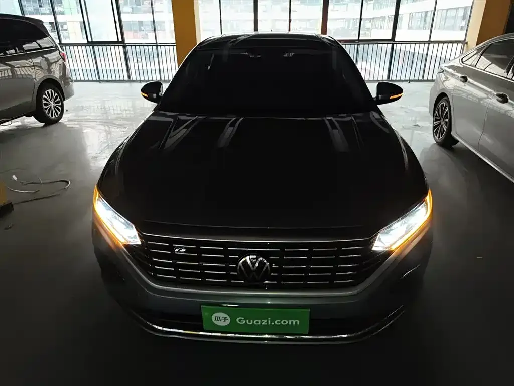 Volkswagen Passat — фото 3