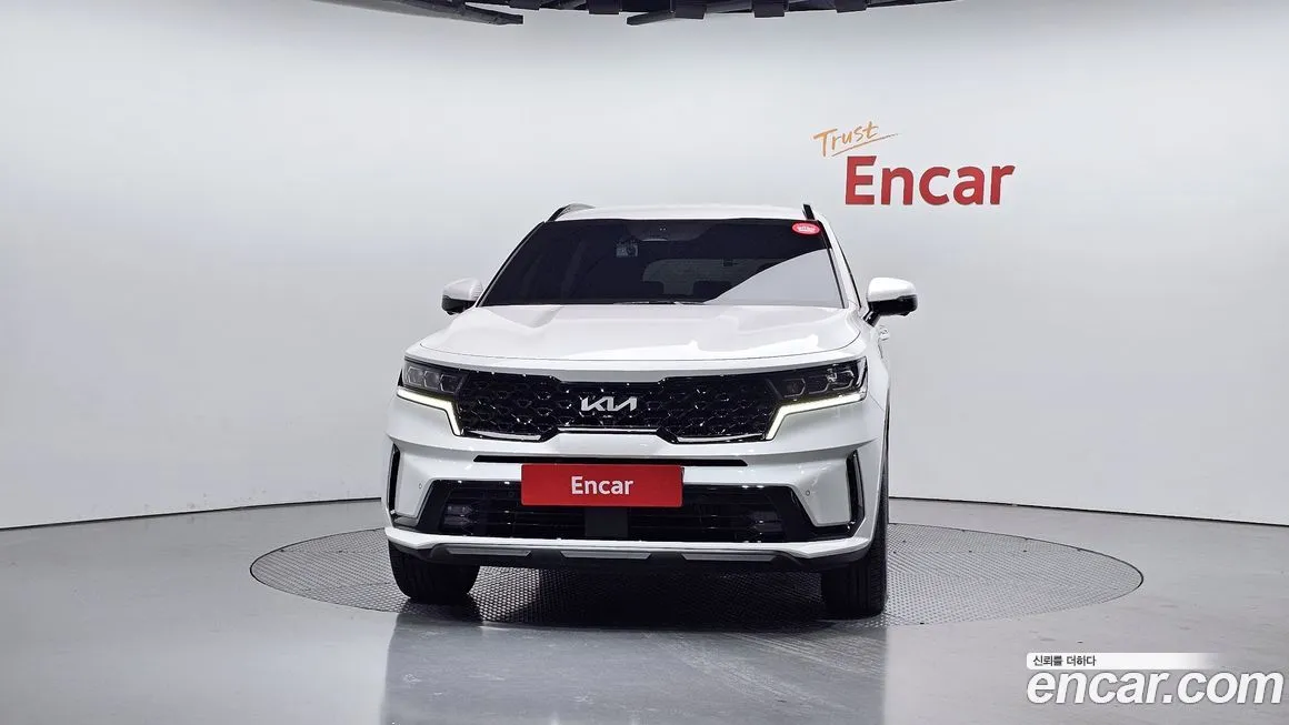Kia Sorento — фото 5