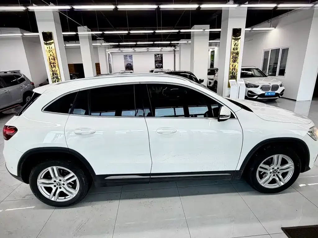 Mercedes-Benz GLA 2021 из CN, фото 2