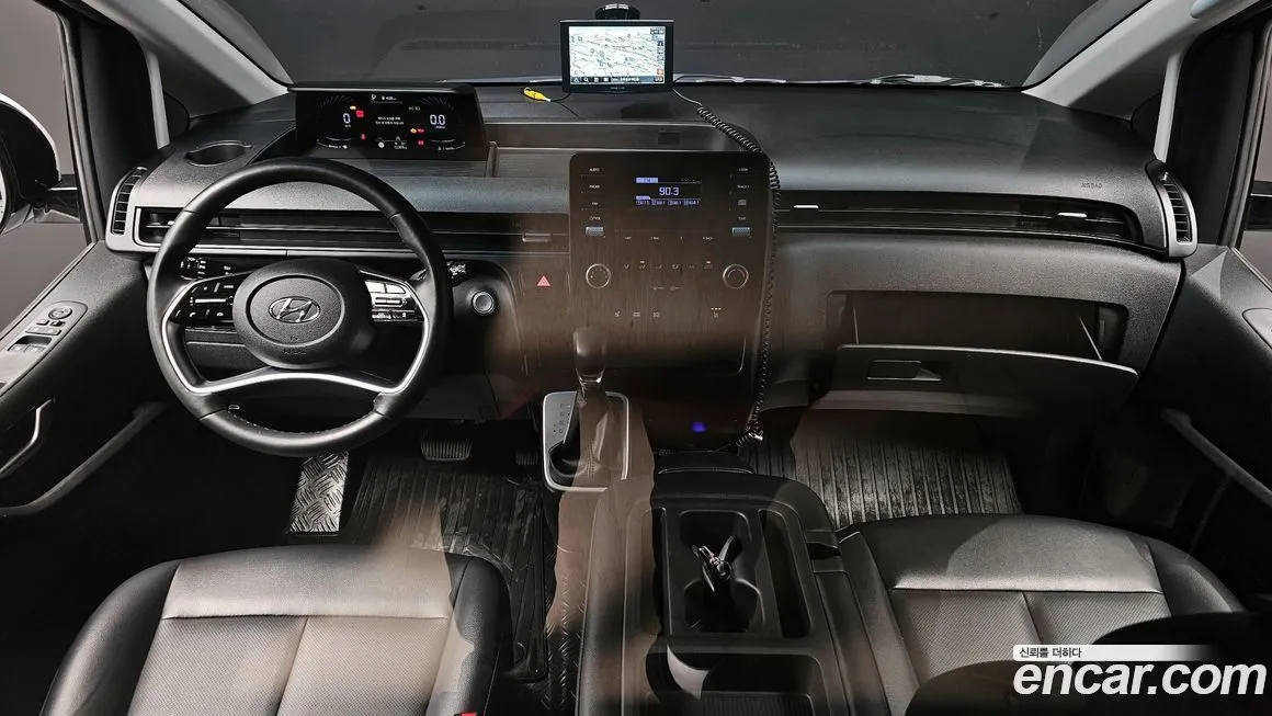 Hyundai Staria 2022 из KR, фото 9