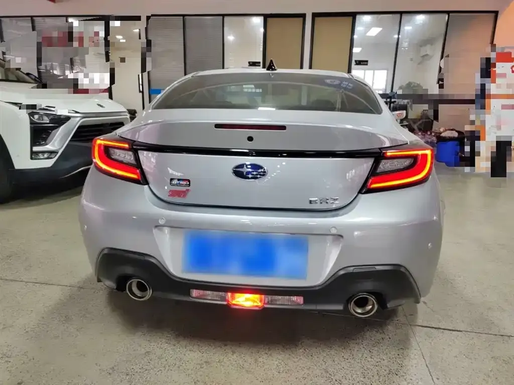 Subaru BRZ — фото 10