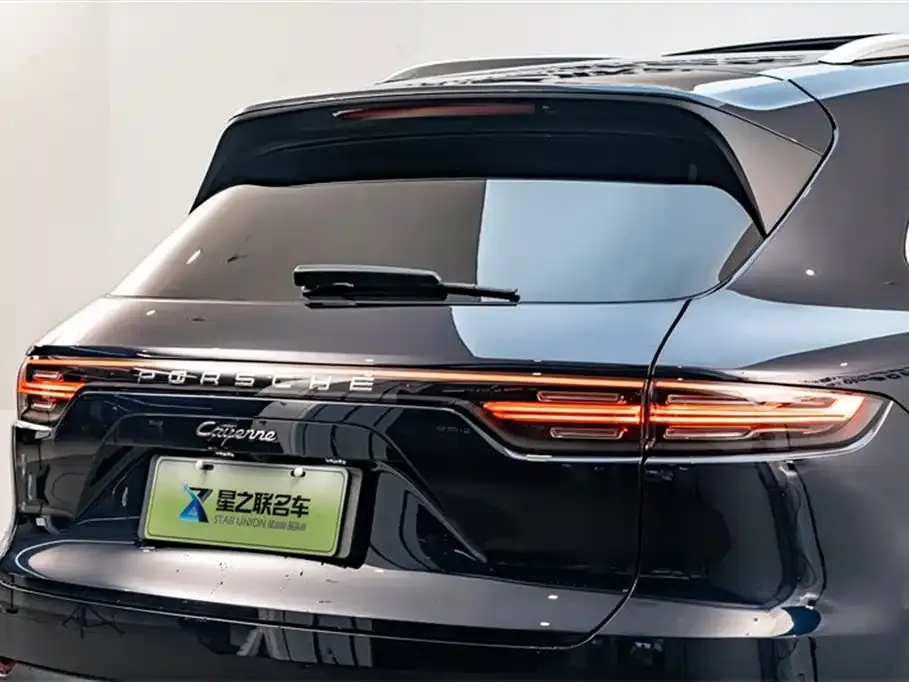 Porsche Cayenne Hybrid 2021 из CN, фото 2