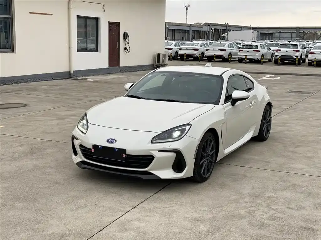 Subaru BRZ 2022 из CN, фото 4