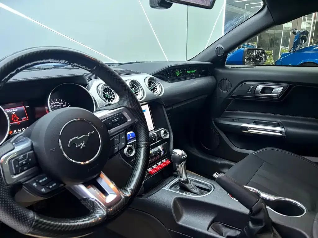 Ford Mustang 2022 из CN, фото 10