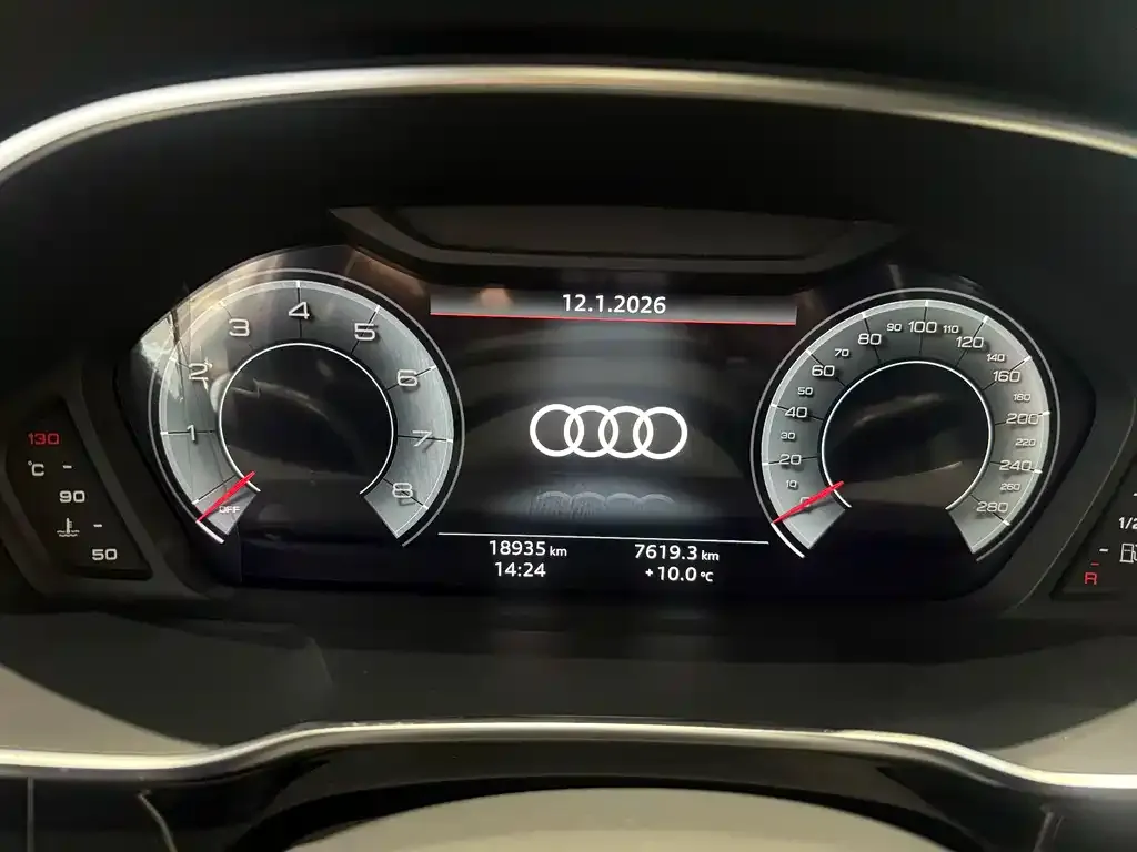 Audi A6L 2024 из CN, фото 3