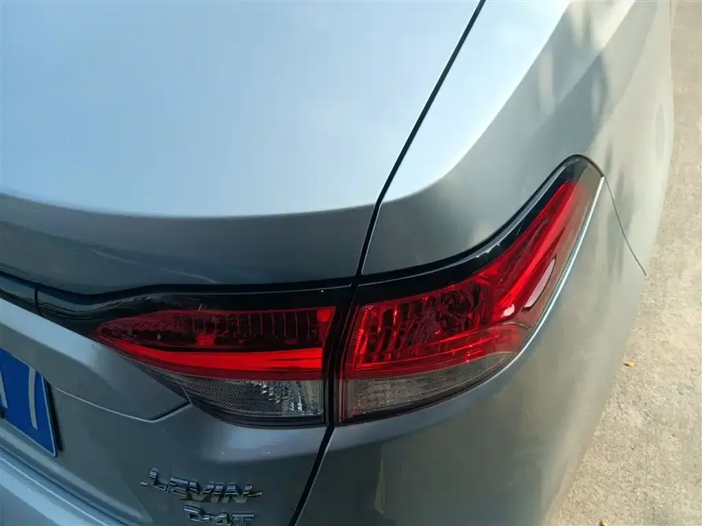 Toyota Levin — фото 10