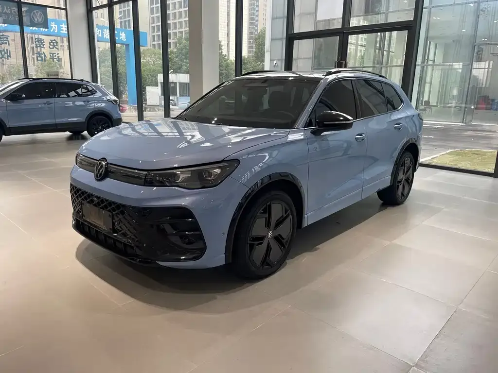 Volkswagen Tiguan L 2024 из CN, фото 1