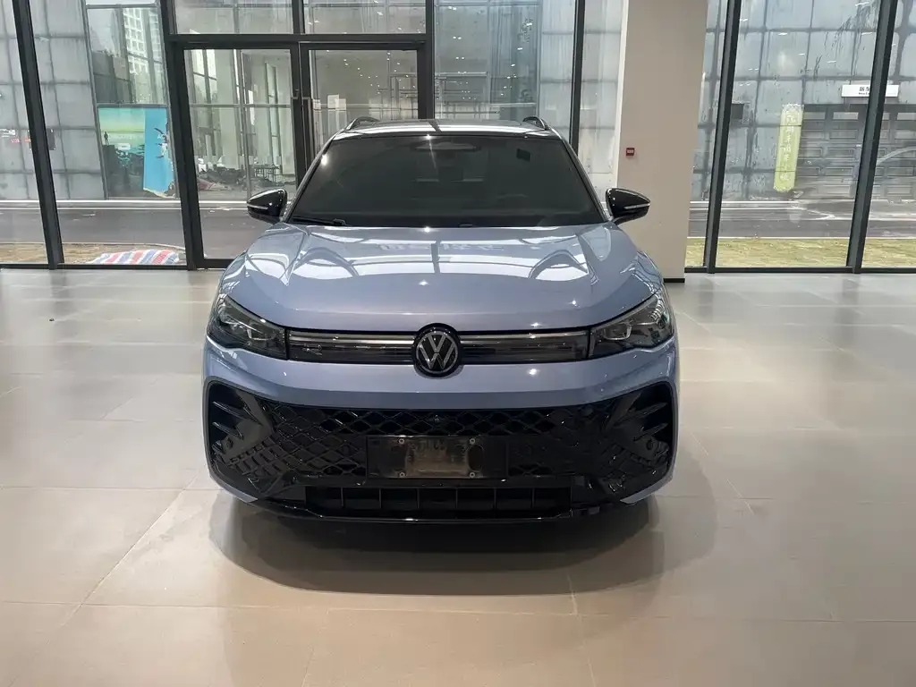 Volkswagen Tiguan L 2024 из CN, фото 7