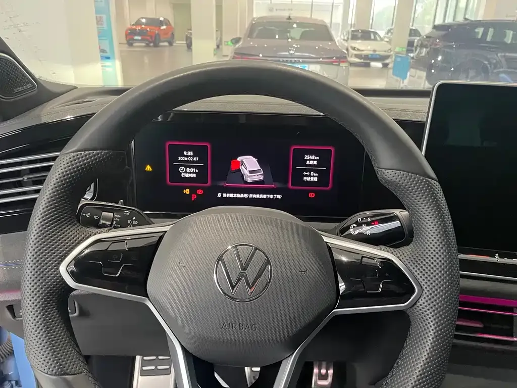 Volkswagen Tiguan L 2024 из CN, фото 10
