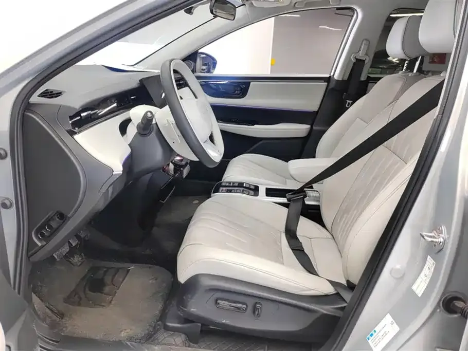Honda e:NP2 2025 из CN, фото 10