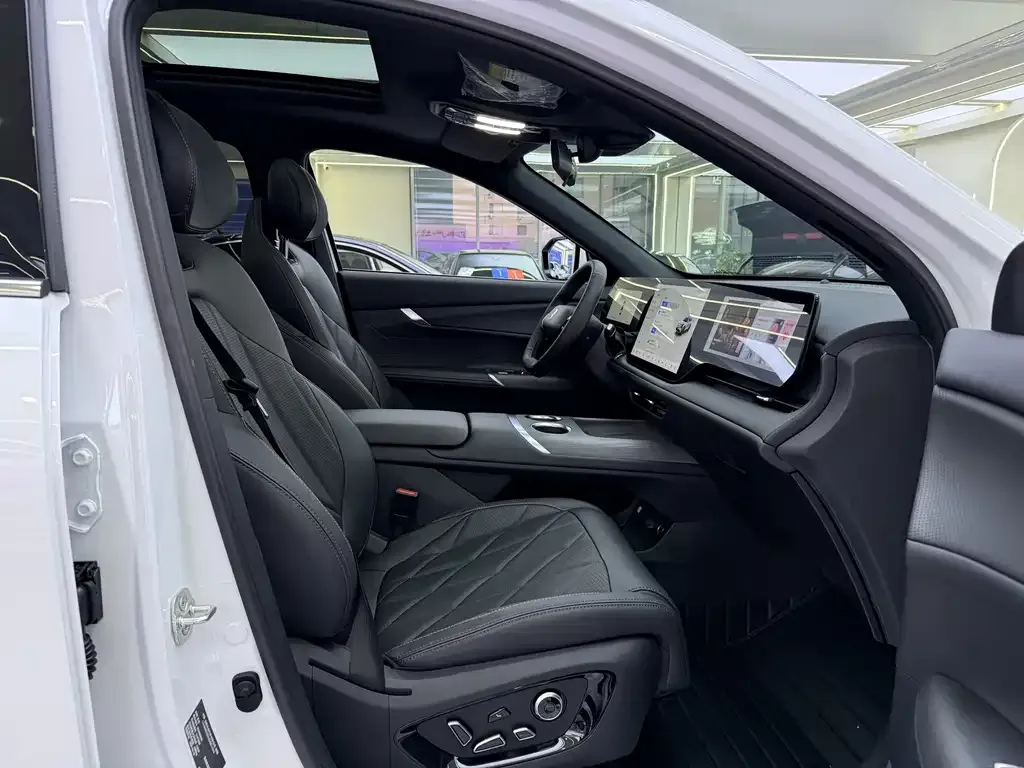Changan CS75PLUS 2025 из CN, фото 10