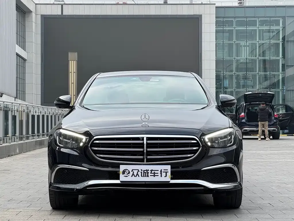 Mercedes-Benz E-Class 2021 из CN, фото 2