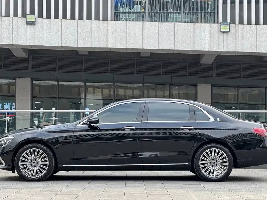 Mercedes-Benz E-Class 2021 из CN, фото 9
