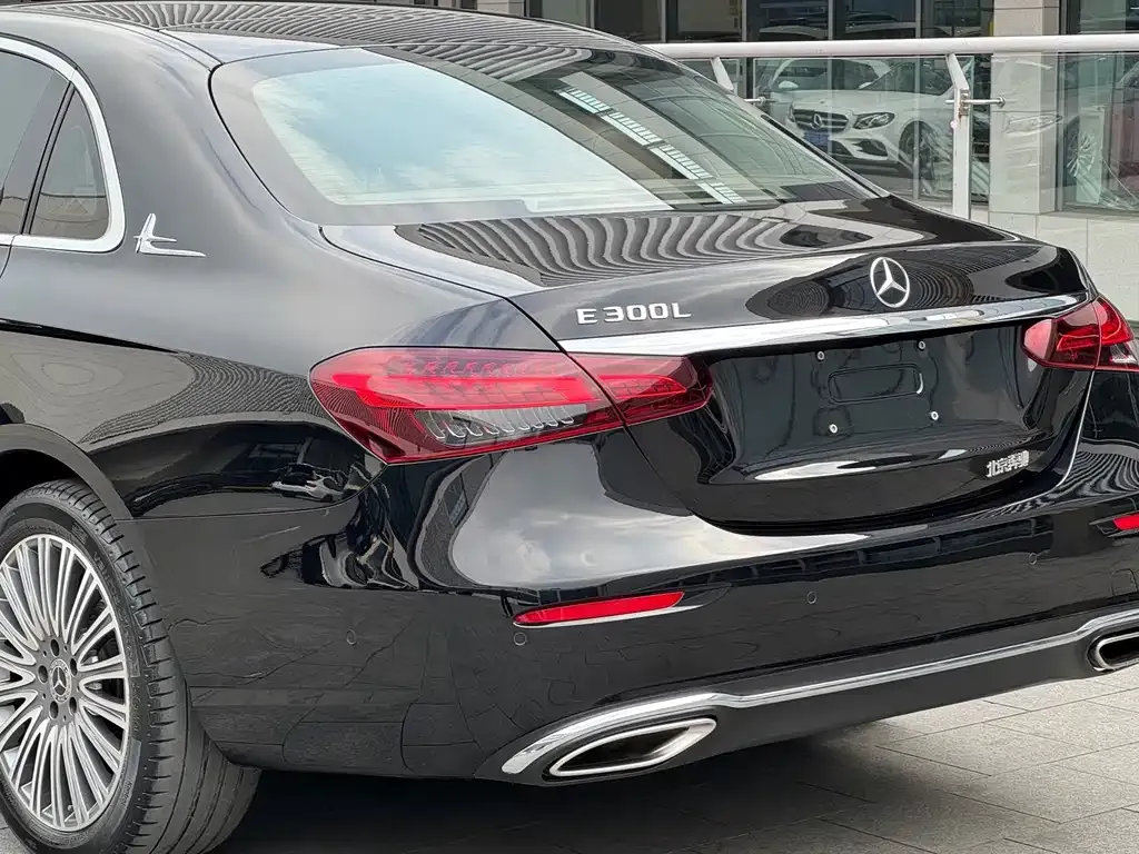 Mercedes-Benz E-Class 2021 из CN, фото 3