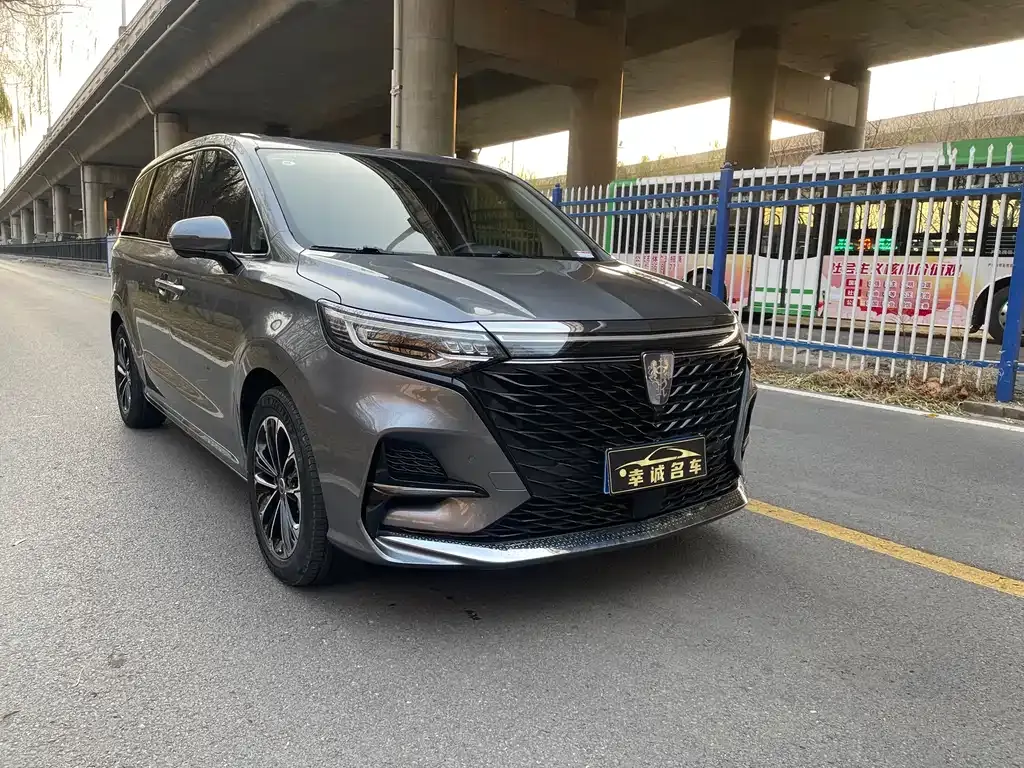 Roewe iMAX8 2021 из CN, фото 1