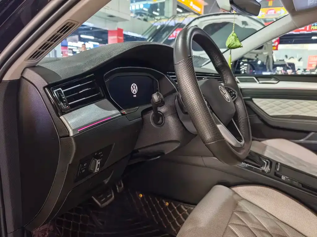 Volkswagen Magotan 2023 из CN, фото 3