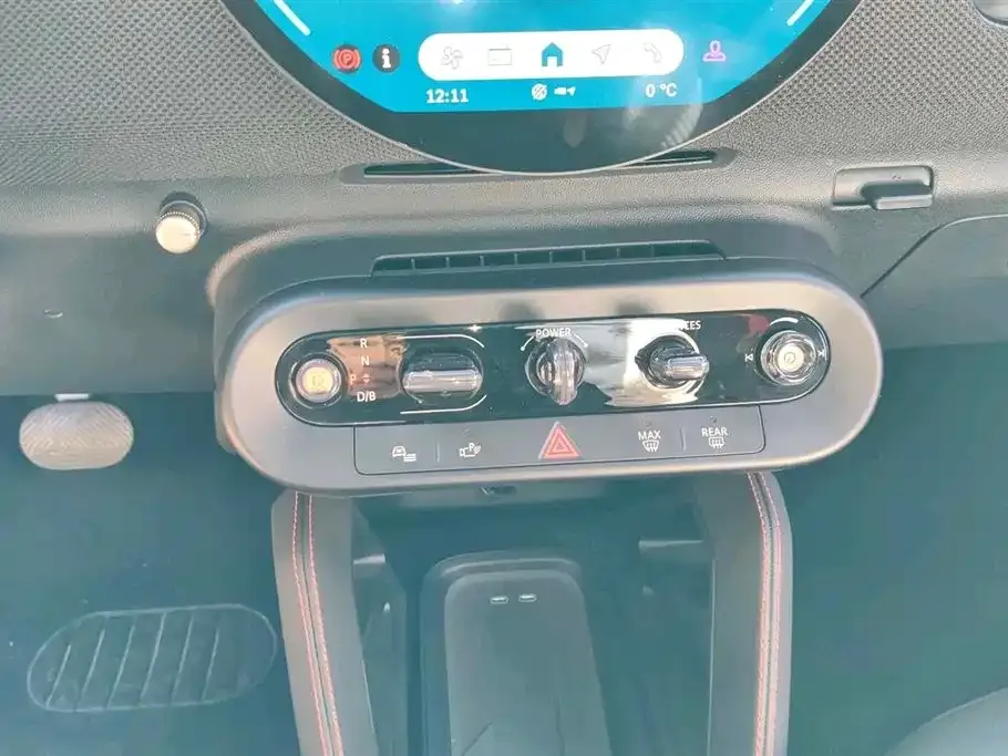 MINI JCW Electric 2025 из CN, фото 4