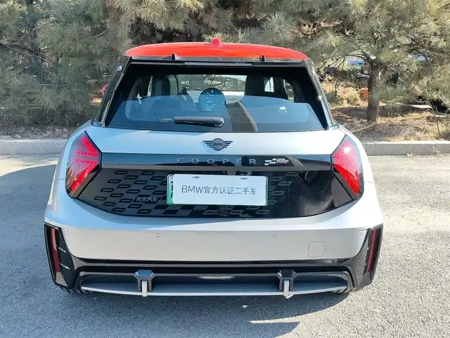 MINI JCW Electric 2025 из CN, фото 5