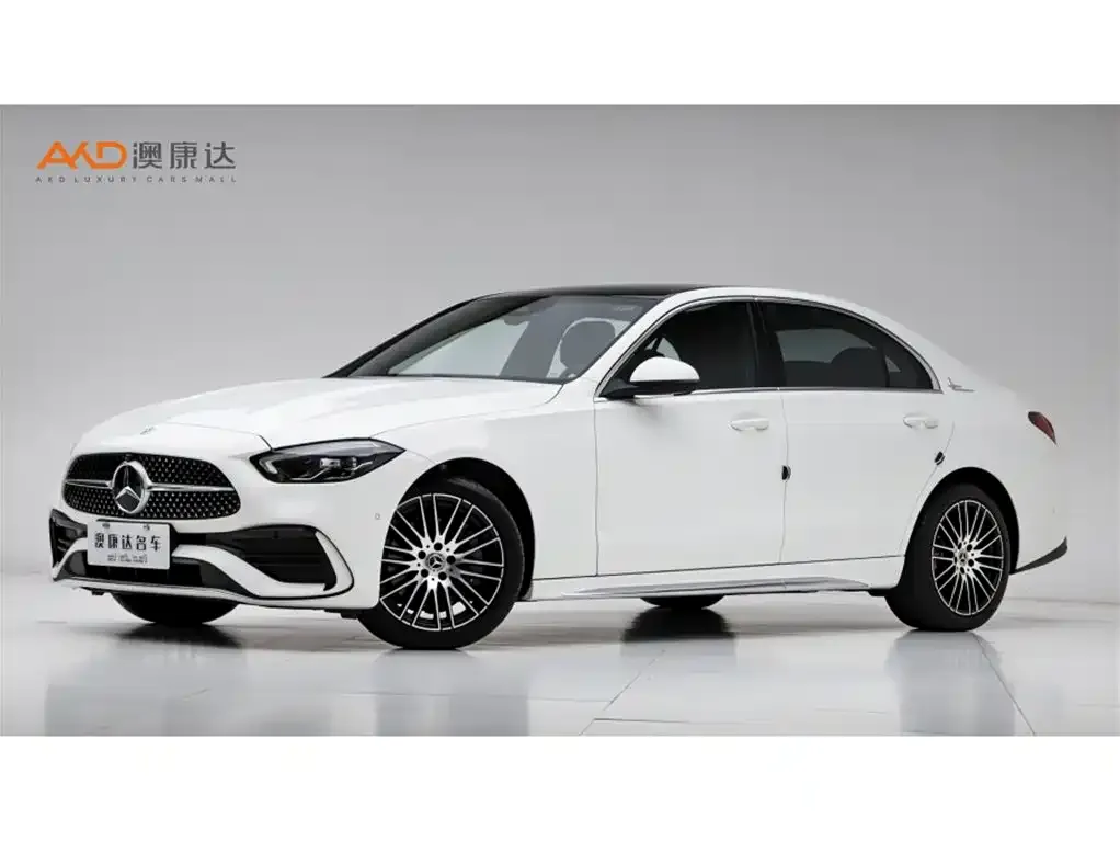 Mercedes-Benz C-Class — фото 1