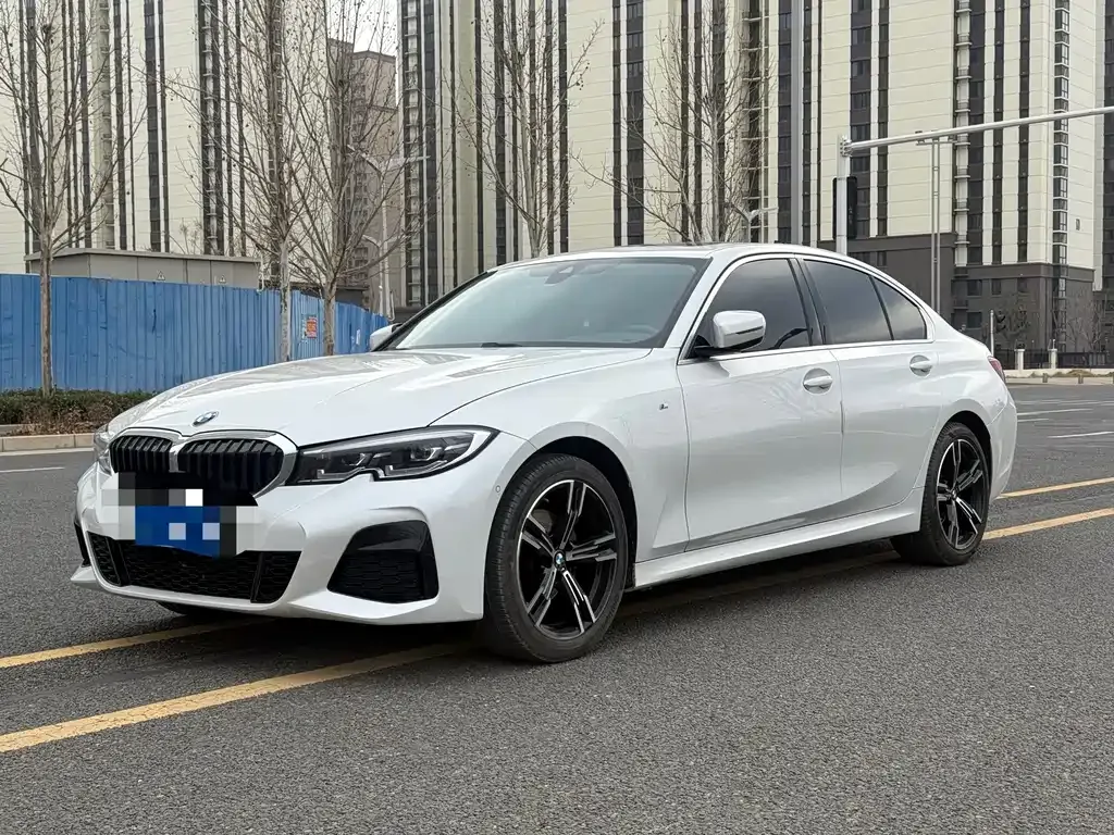 BMW 3 Series — фото 1