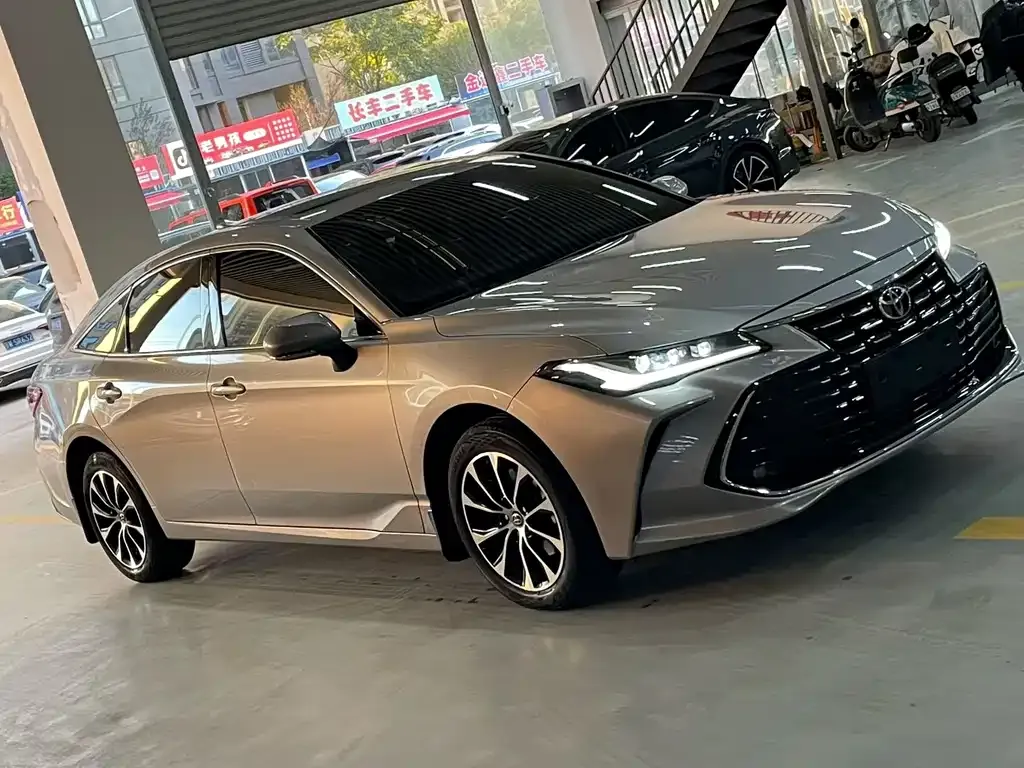 Toyota Avalon 2022 из CN, фото 7