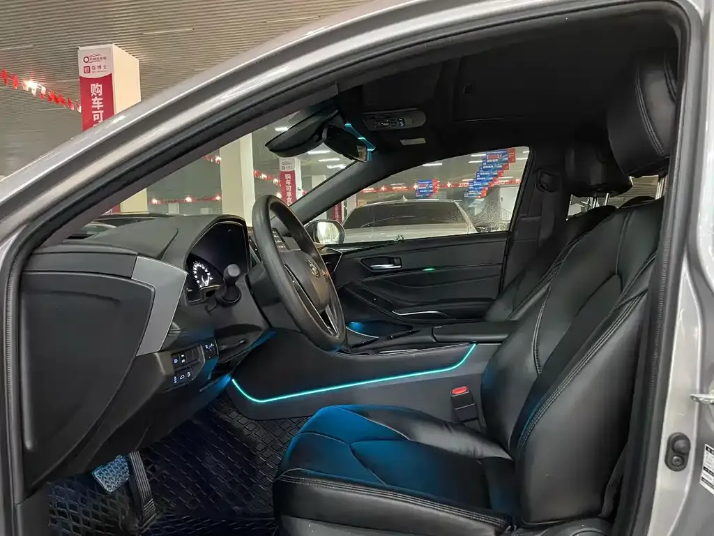 Toyota Avalon 2022 из CN, фото 6
