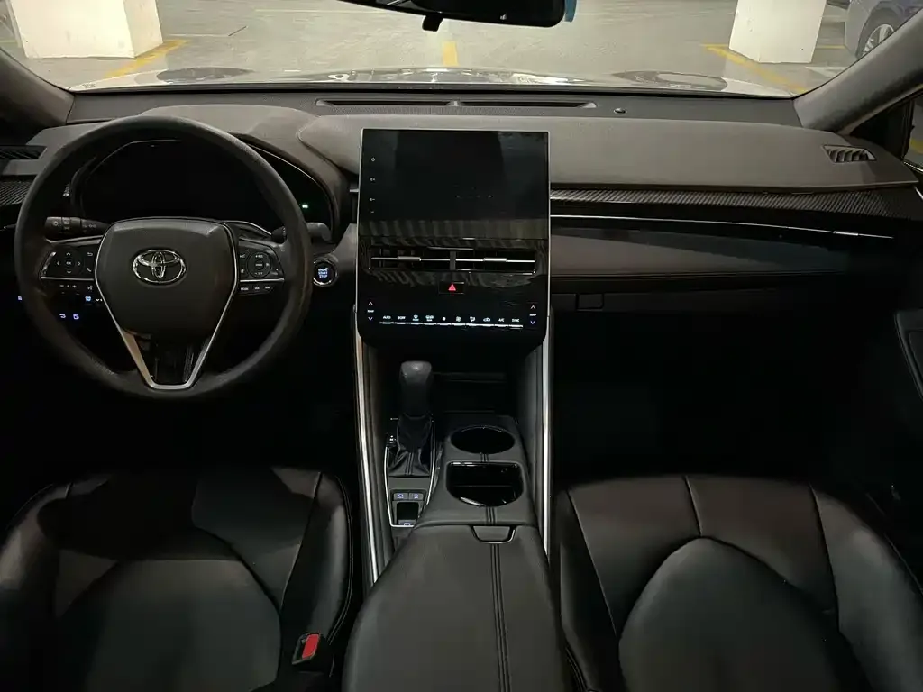 Toyota Avalon 2022 из CN, фото 2