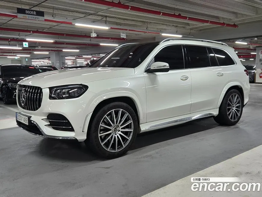 Mercedes-Benz GLS-Class — фото 1