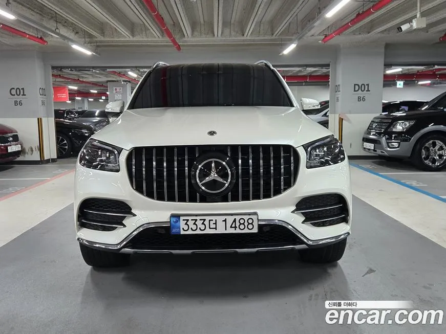 Mercedes-Benz GLS-Class — фото 6
