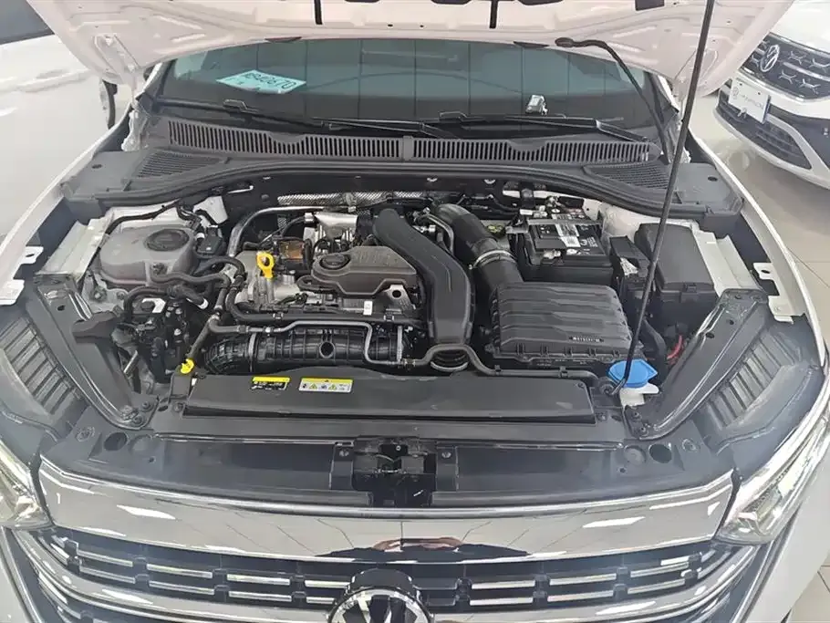 Volkswagen Sagitar 2024 из CN, фото 8