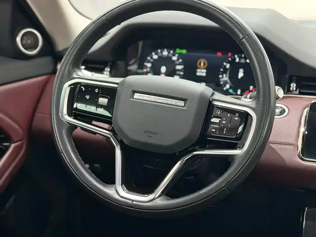 Land Rover Evoque — фото 7