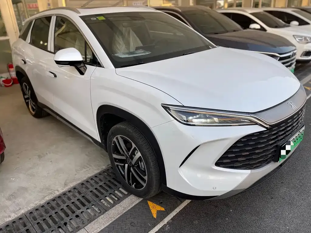 BYD L DM-i — фото 2