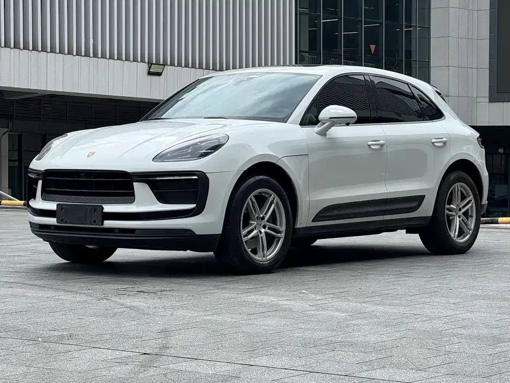 Porsche Macan — фото 1