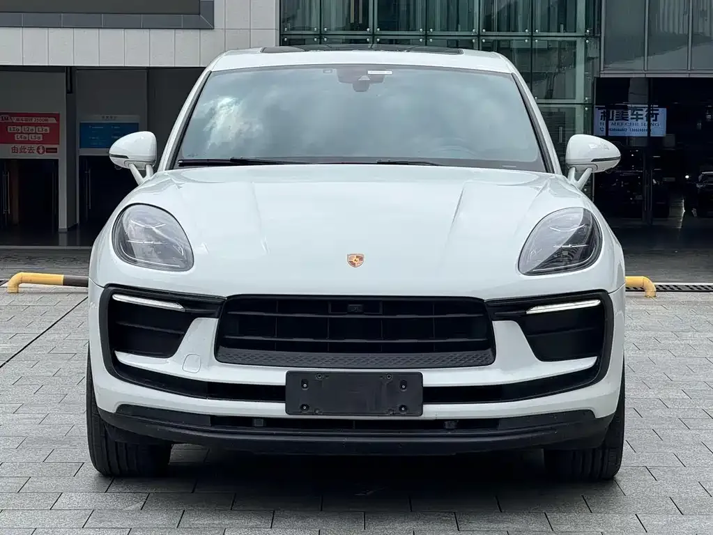 Porsche Macan — фото 5