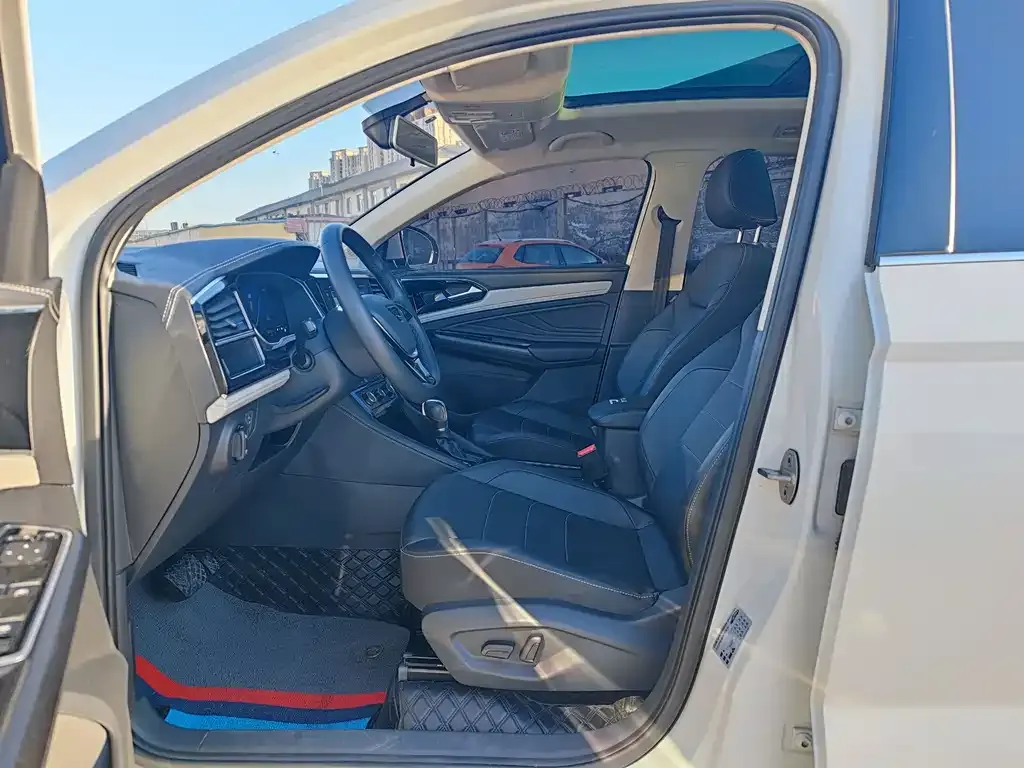 Jetta VS7 2023 из CN, фото 2