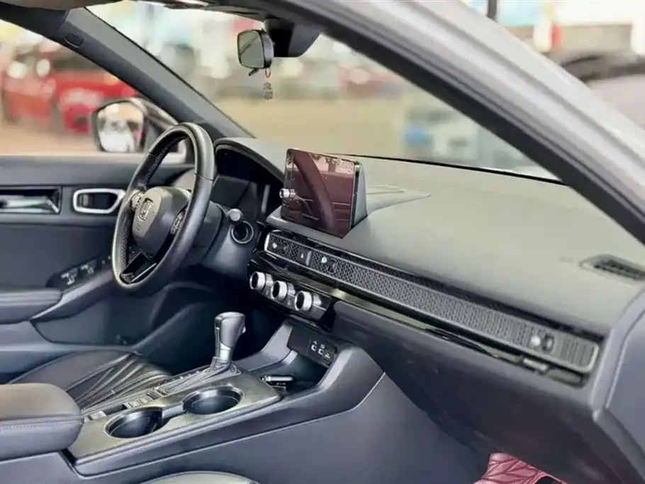 Honda Civic — фото 4