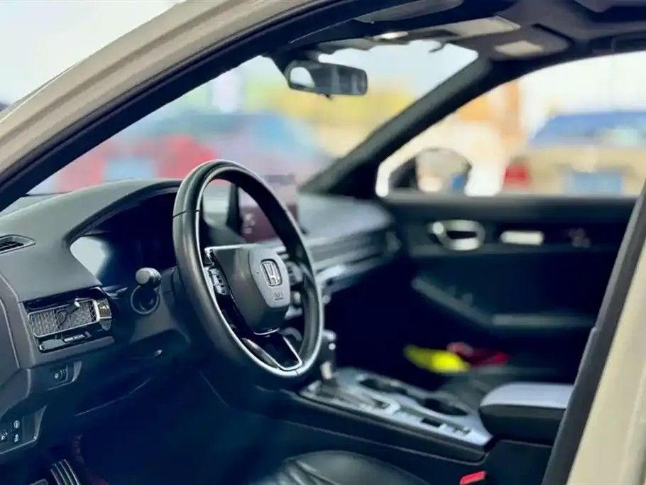 Honda Civic — фото 5