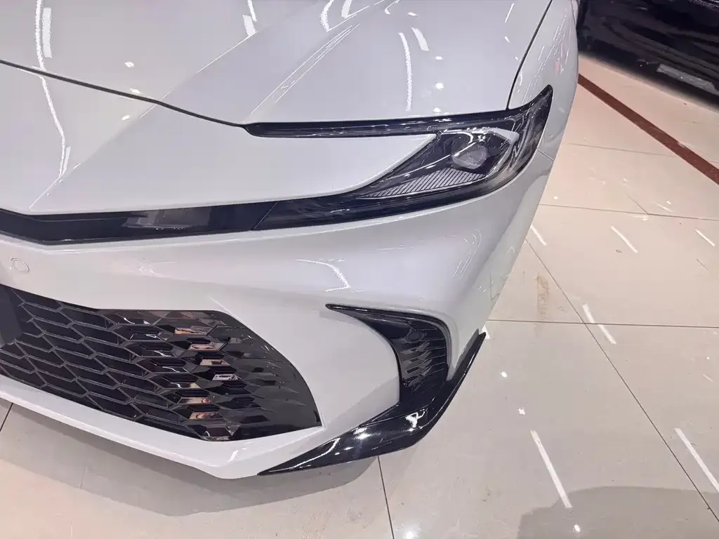 Toyota Camry 2025 из CN, фото 5