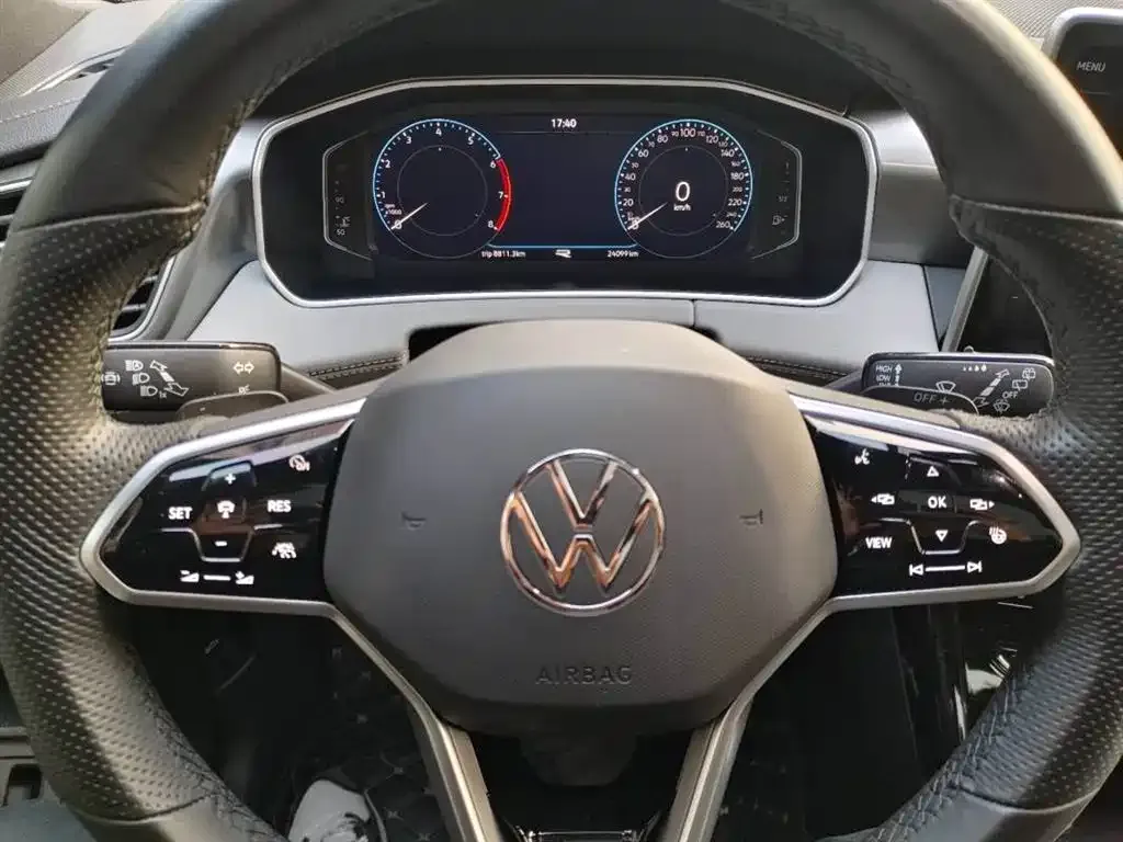 Volkswagen Tayron 2023 из CN, фото 4