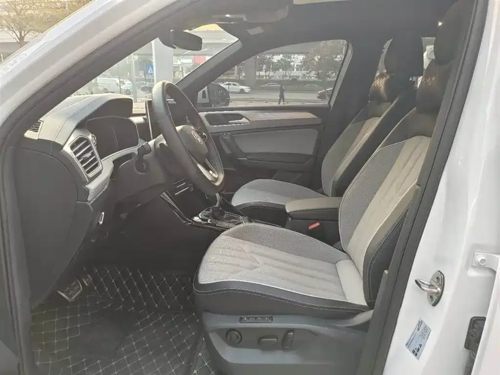Volkswagen Tayron 2023 из CN, фото 6