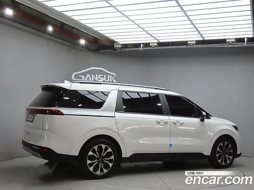 Kia Carnival 2023 из KR, фото 3