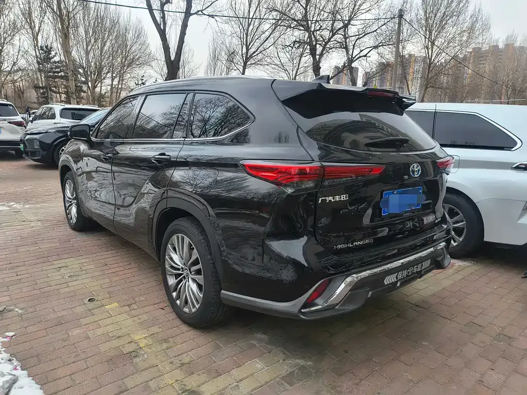 Toyota Highlander 2024 из CN, фото 10