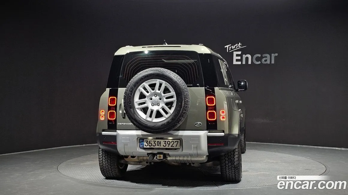 Land Rover Defender 2022 из KR, фото 5