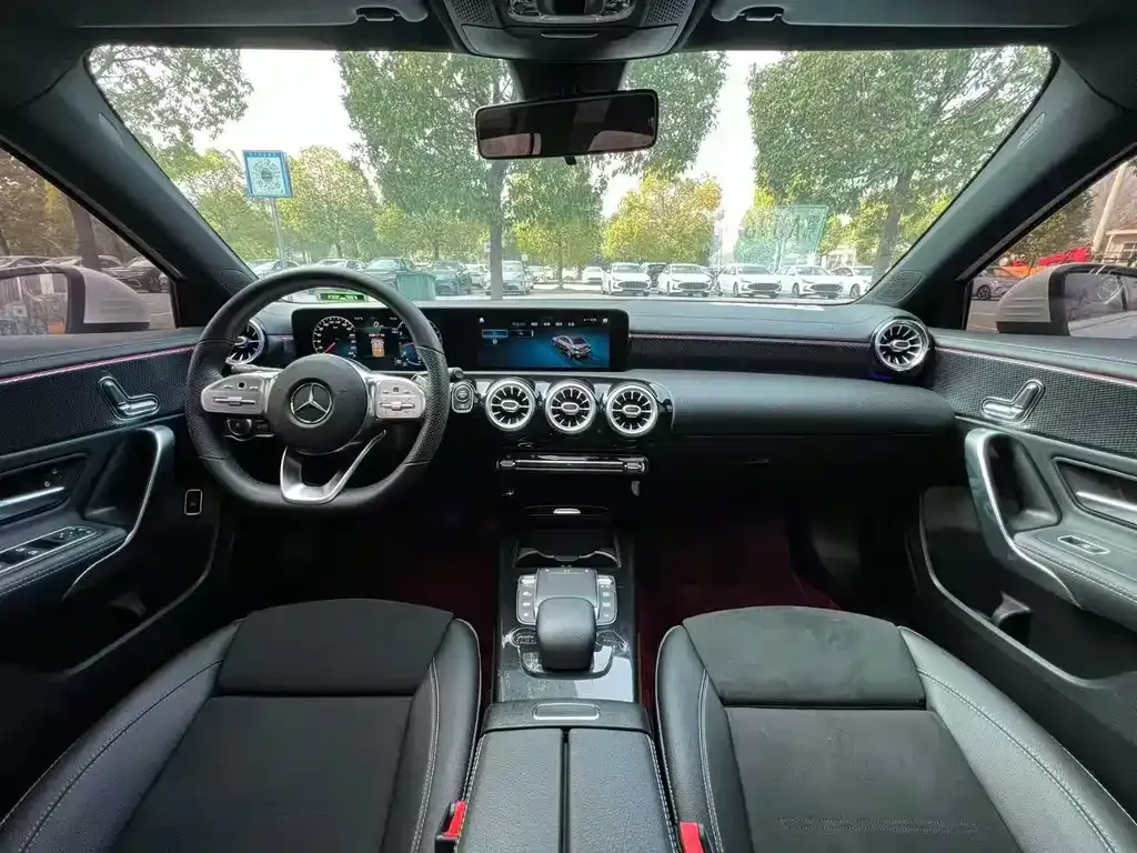 Mercedes-Benz A-Class 2021 из CN, фото 8