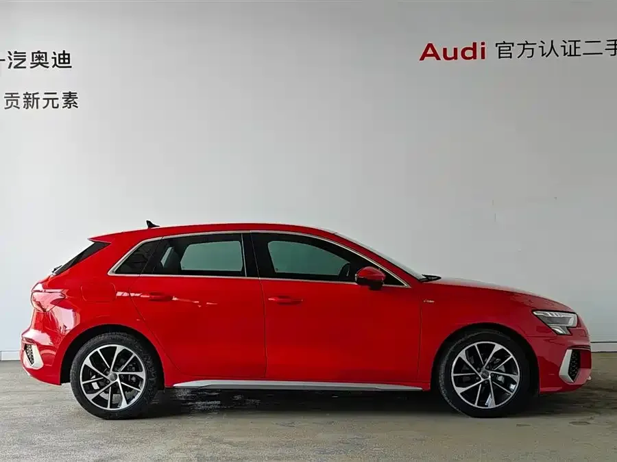 Audi A3 2022 из CN, фото 4